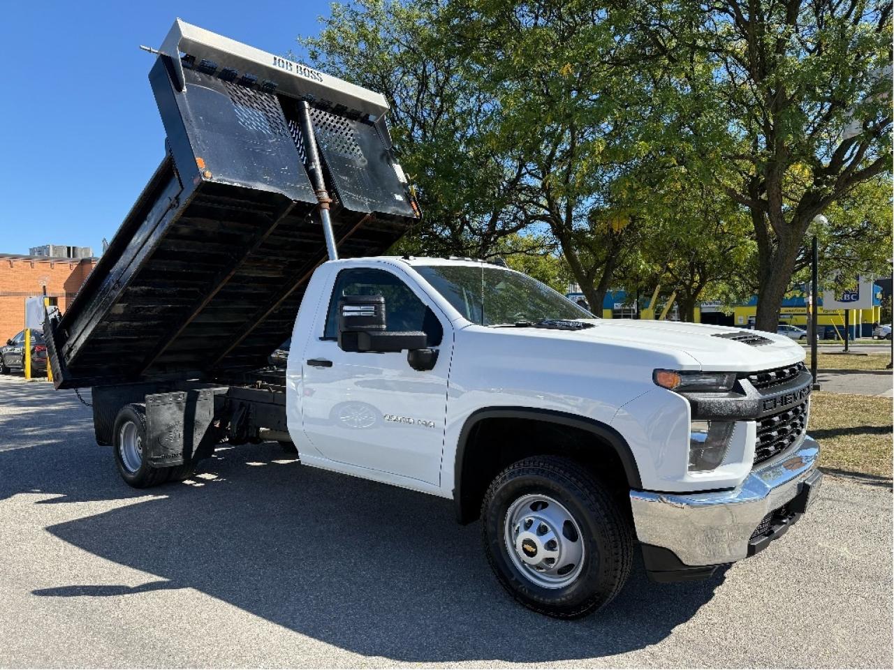 2021 Chevrolet Silverado 3500HD CC Dump Truck w/Hydraulic Lift DuramaxDiesel Only47KM Photo