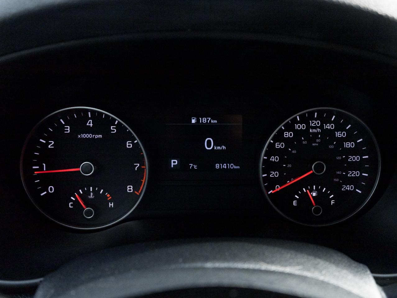 2022 Kia Sportage LX Nightsky Edition   TRADE IN  2 SETS OF WHEELS Photo