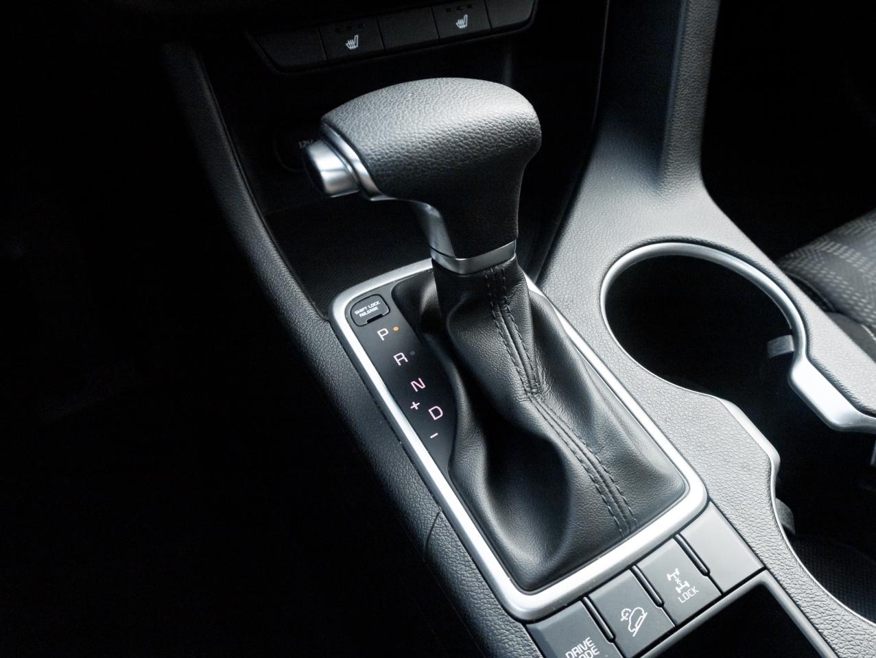 2022 Kia Sportage LX Nightsky Edition   TRADE IN  2 SETS OF WHEELS Photo