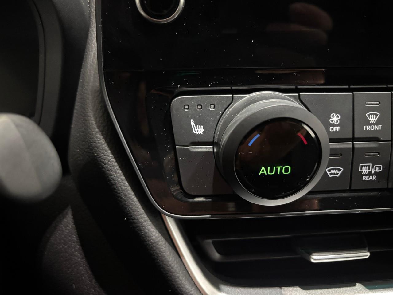 2025 Toyota Grand Highlander XLE Photo