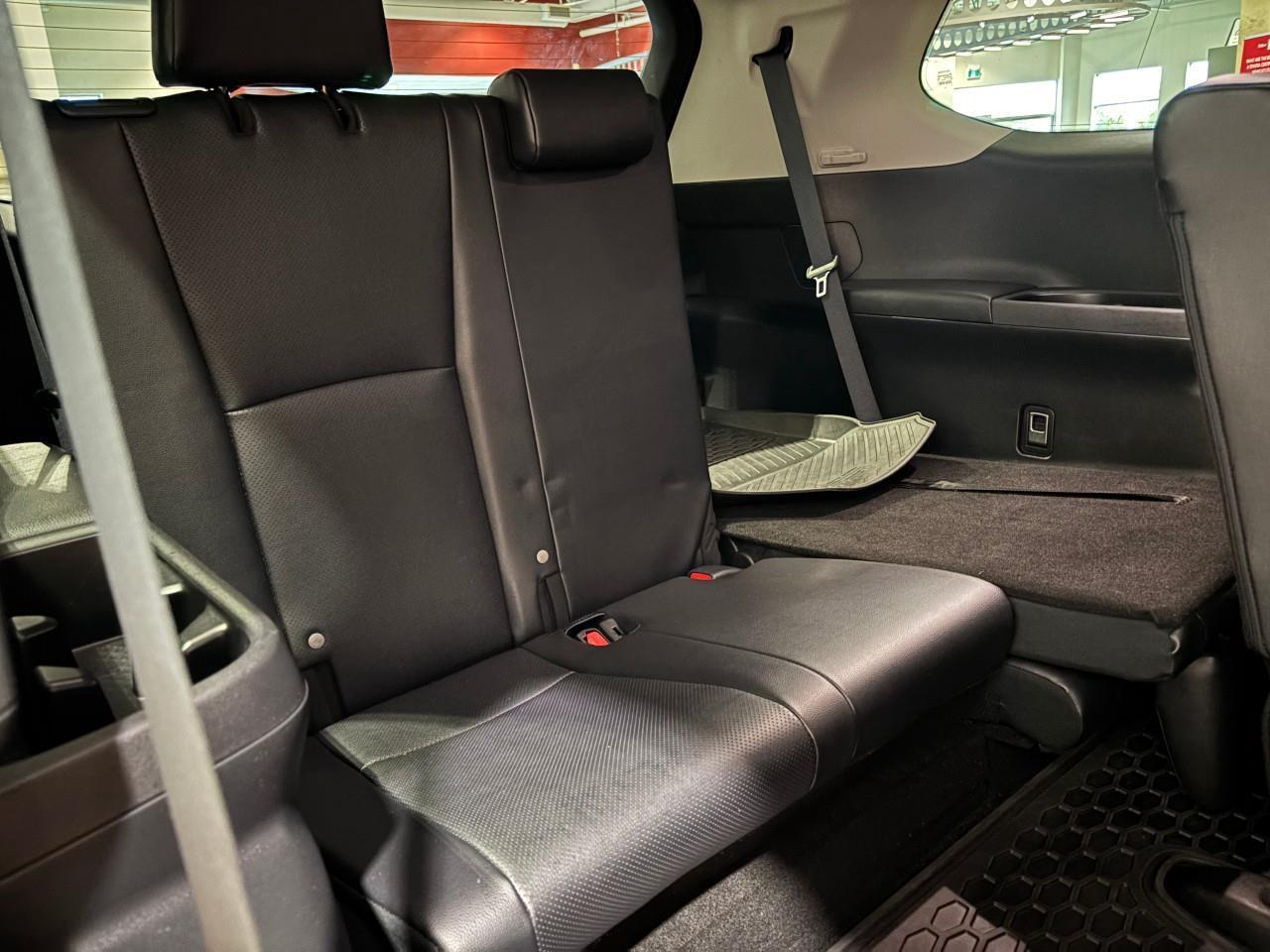 2025 Toyota Grand Highlander XLE Photo