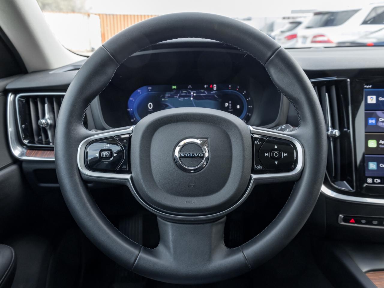 2025 Volvo V60 Cross Country B5 AWD Core  STATION WAGON  VOLVO CPO Photo