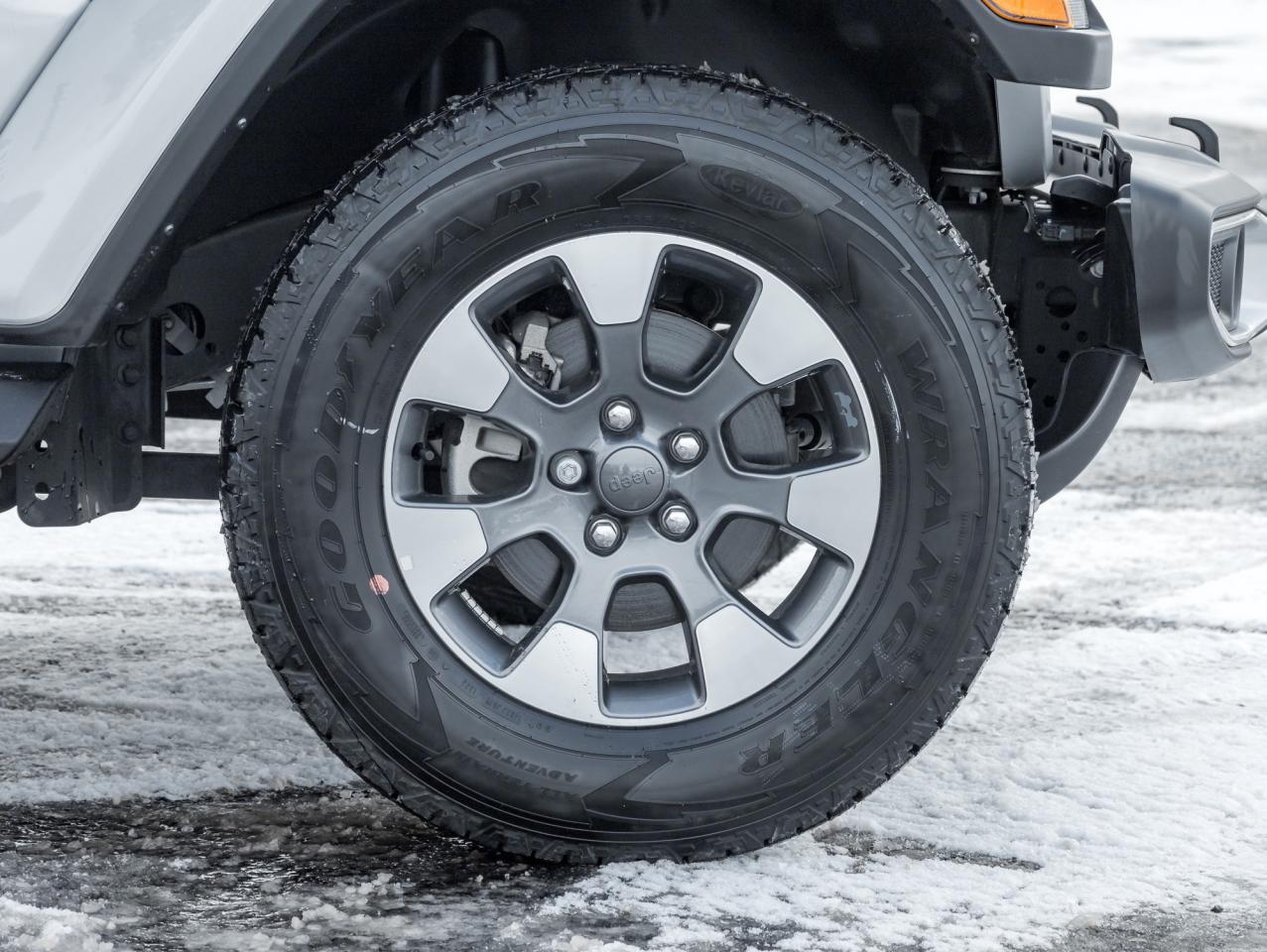 2023 Jeep Wrangler Sahara 4 Door 4x4**3.6 PENTASTAR**COLD WTHR GRP+++ Photo