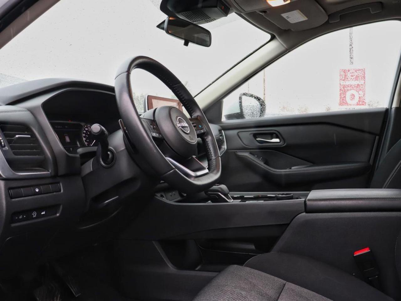 2024 Nissan Rogue SV Moonroof  - Moonroof -  Power Liftgate Photo