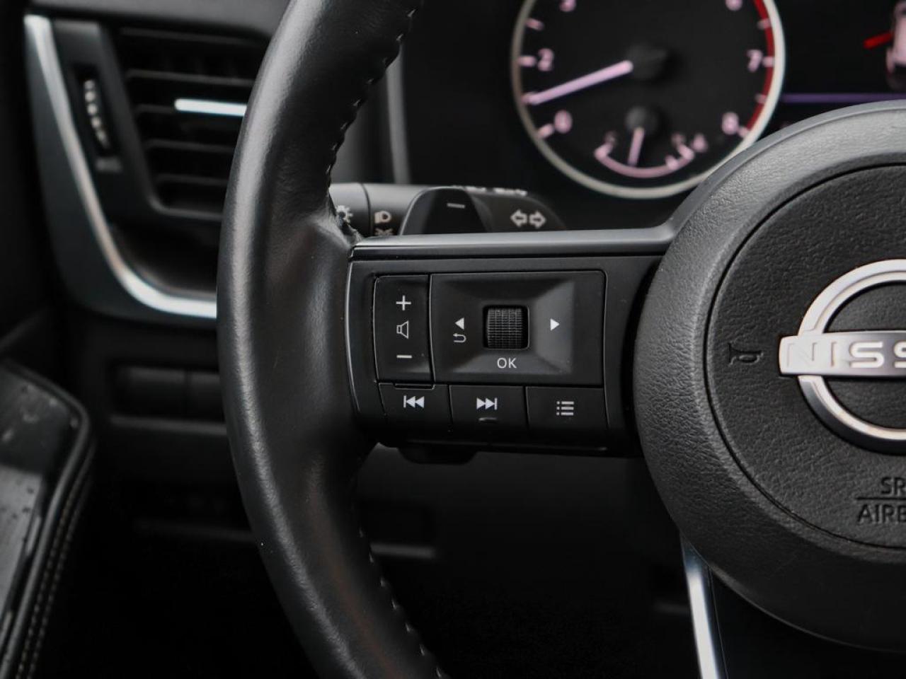 2024 Nissan Rogue SV Moonroof  - Moonroof -  Power Liftgate Photo