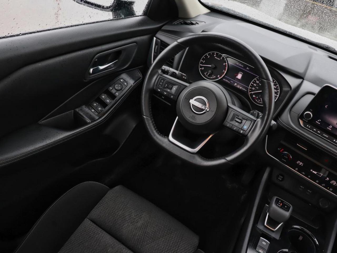 2024 Nissan Rogue SV Moonroof  - Moonroof -  Power Liftgate Photo