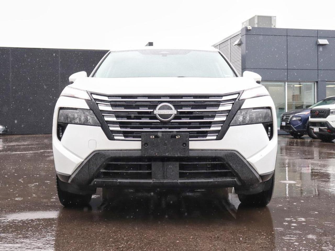 2024 Nissan Rogue SV Moonroof  - Moonroof -  Power Liftgate Photo