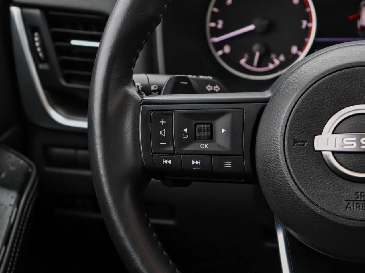 2024 Nissan Rogue SV Moonroof  - Moonroof -  Power Liftgate Photo