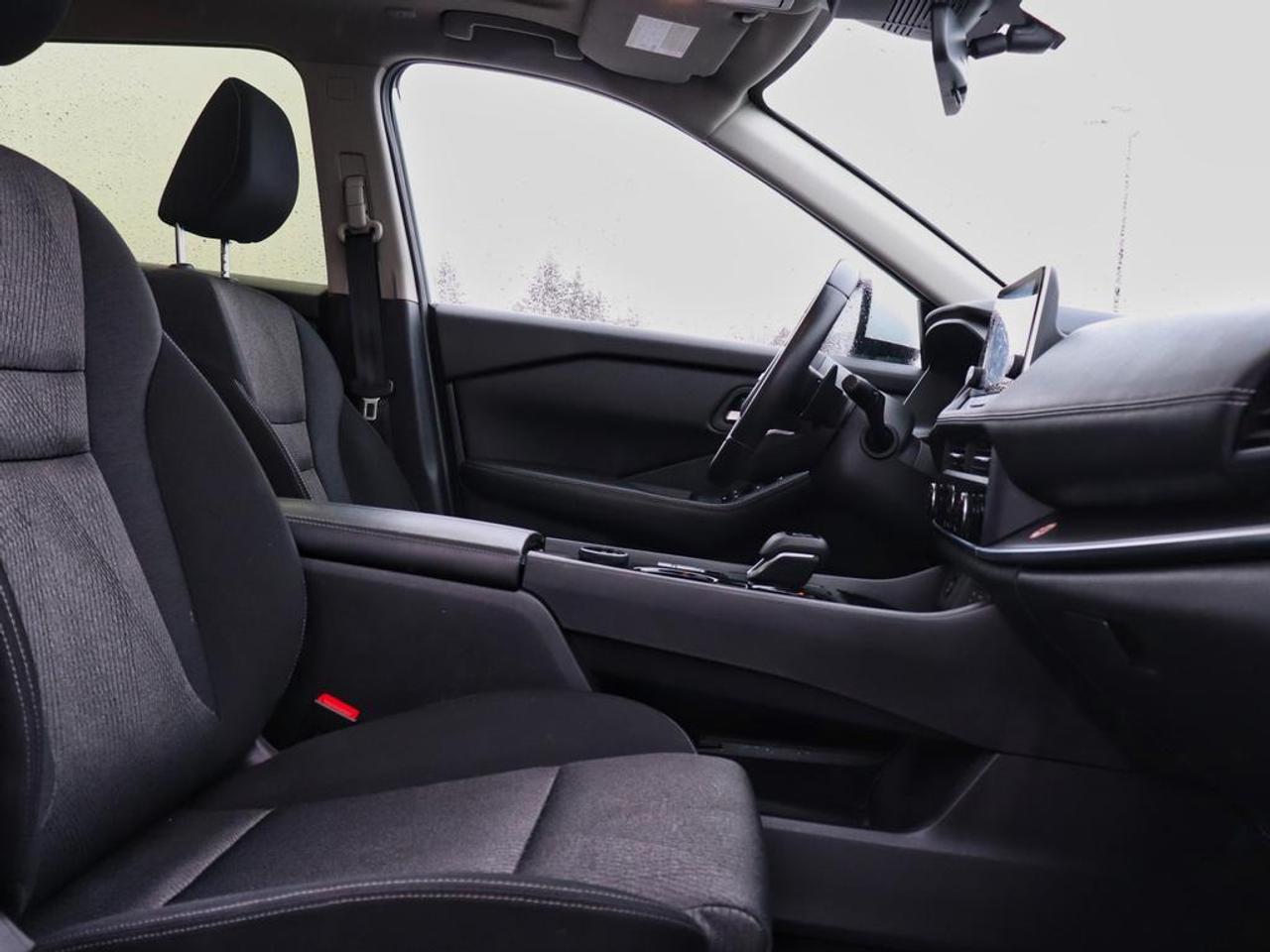 2024 Nissan Rogue SV Moonroof  - Moonroof -  Power Liftgate Photo