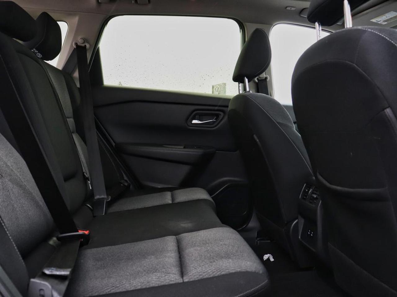 2024 Nissan Rogue SV Moonroof  - Moonroof -  Power Liftgate Photo