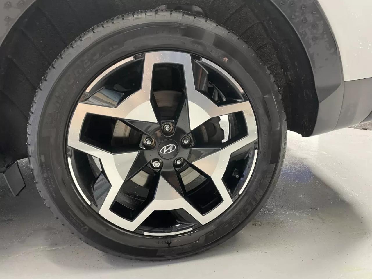 2023 Hyundai Santa Cruz ULTIMATE  ALL WHEEL DRIVE   HEATED SEATS   COOLED Photo