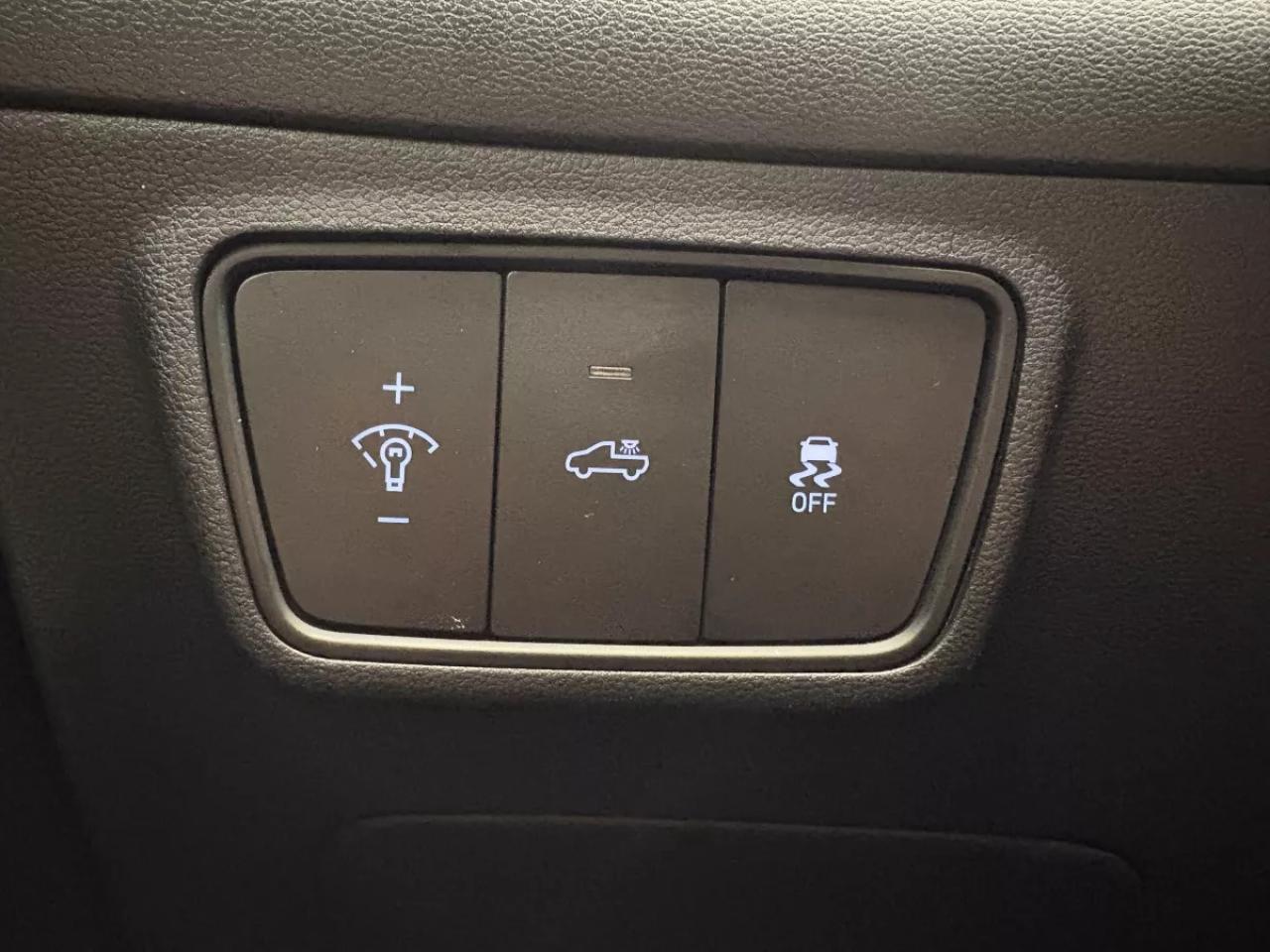 2023 Hyundai Santa Cruz ULTIMATE  ALL WHEEL DRIVE   HEATED SEATS   COOLED Photo