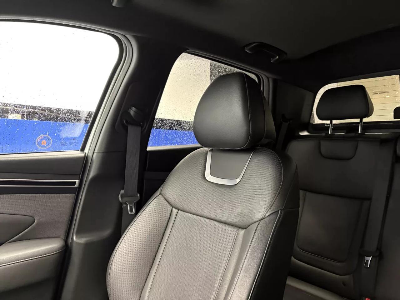 2023 Hyundai Santa Cruz ULTIMATE  ALL WHEEL DRIVE   HEATED SEATS   COOLED Photo