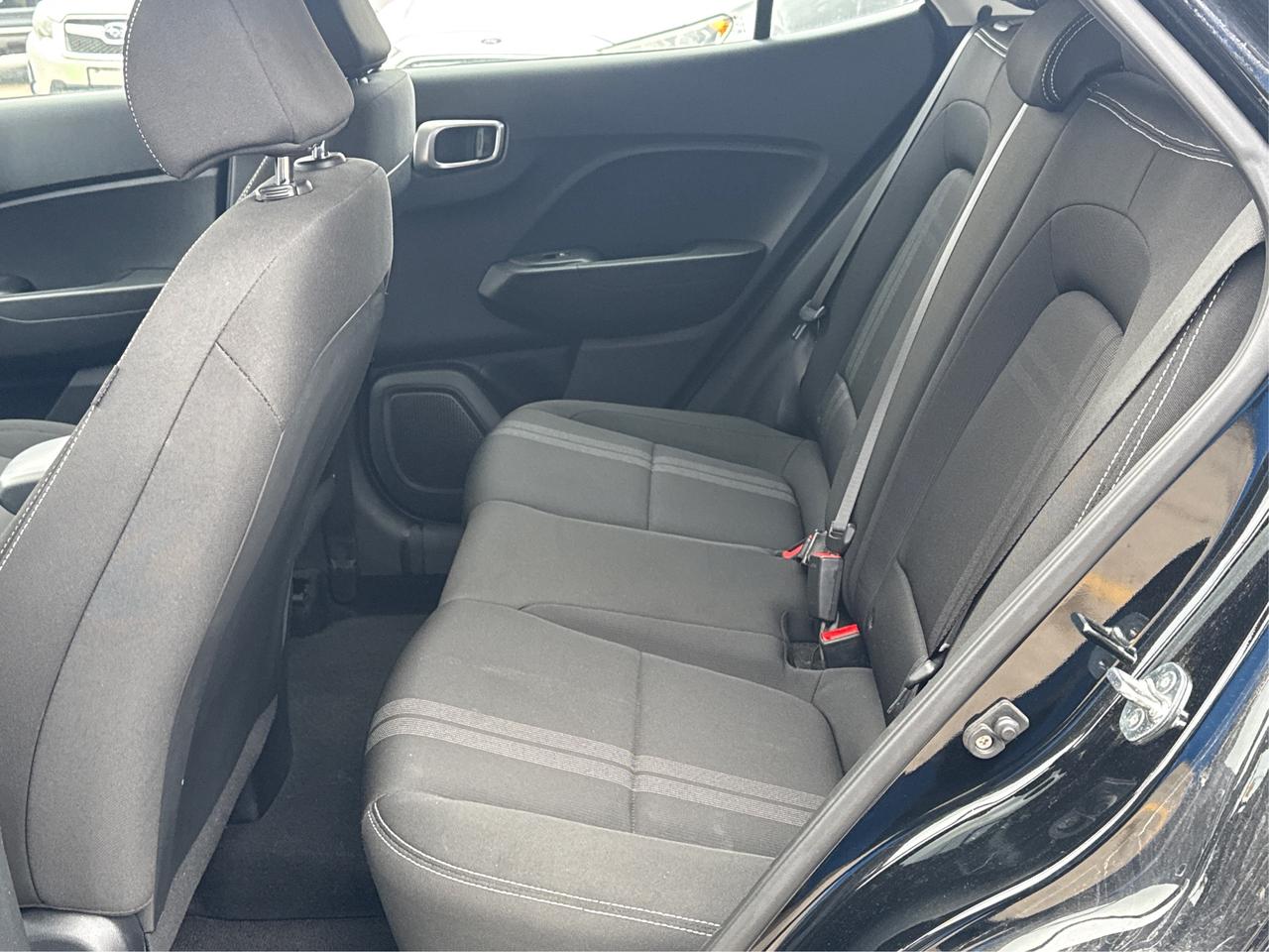 2024 Hyundai Venue POWER & HEATED SEATS LOW KMS WE FINANCE ALL CREDIT Photo