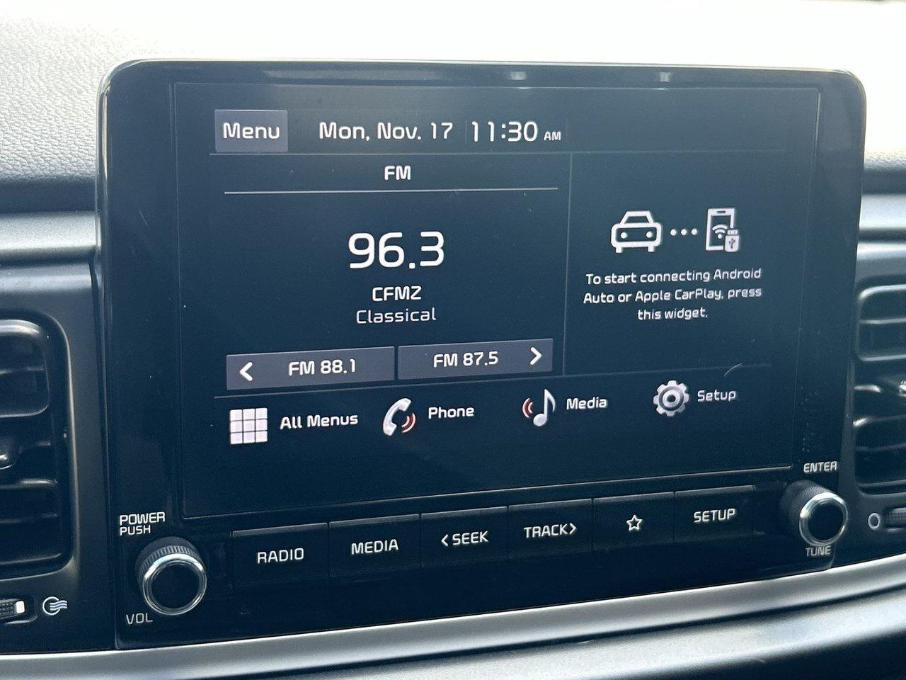 2023 Kia Rio5 LX+ Winter Tire Package Heated Seats Low KM Photo