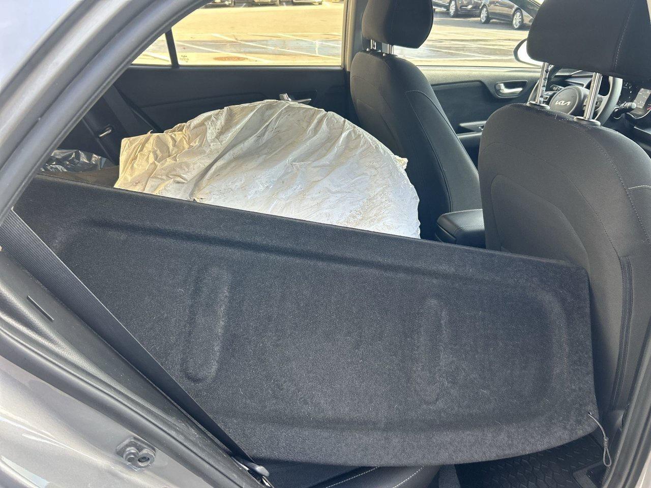 2023 Kia Rio5 LX+ Winter Tire Package Heated Seats Low KM Photo