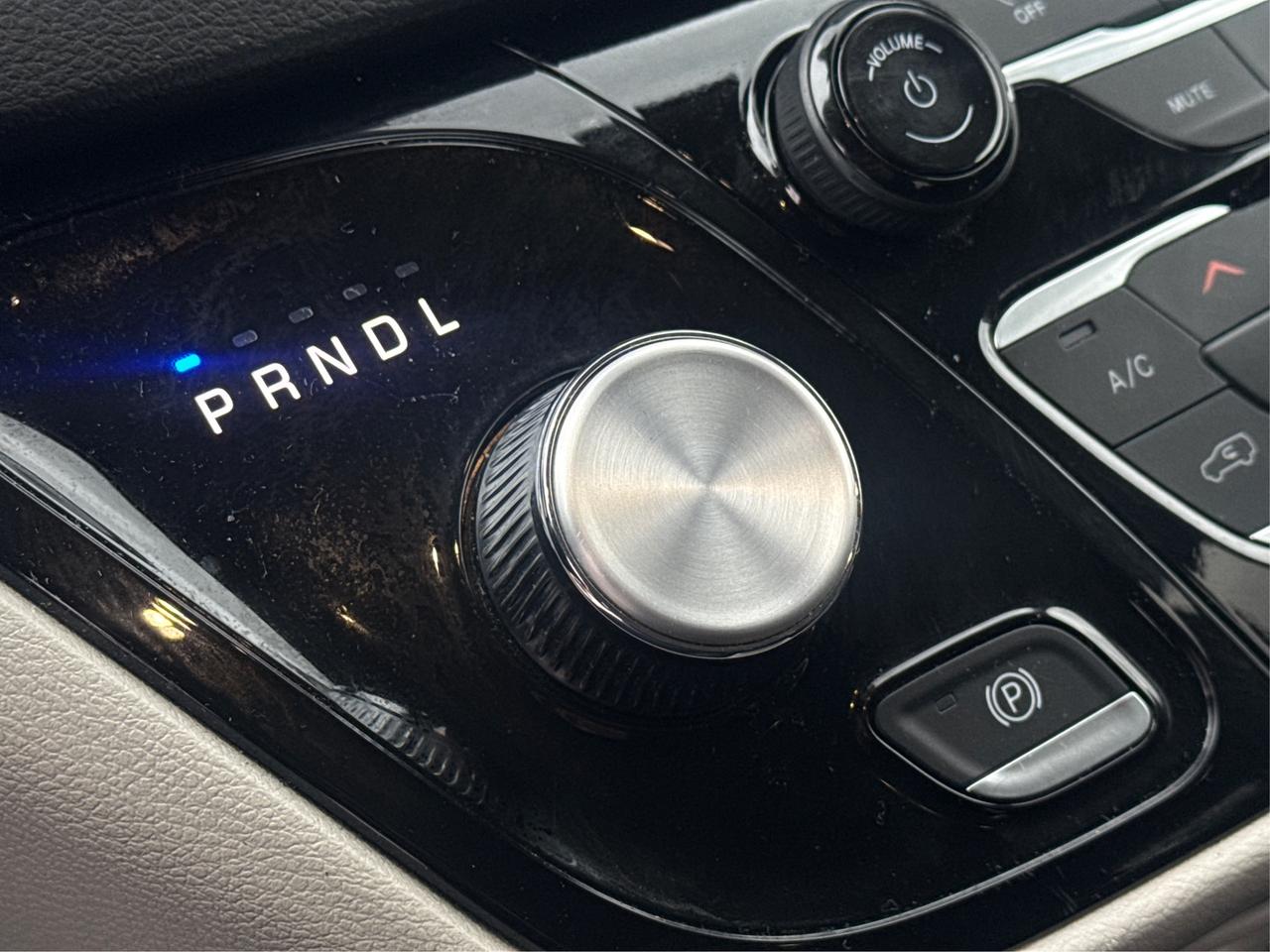 2024 Chrysler Grand Caravan 7 PASS HEATED SEATS LOADED WE FINANCE ALL CREDIT! Photo