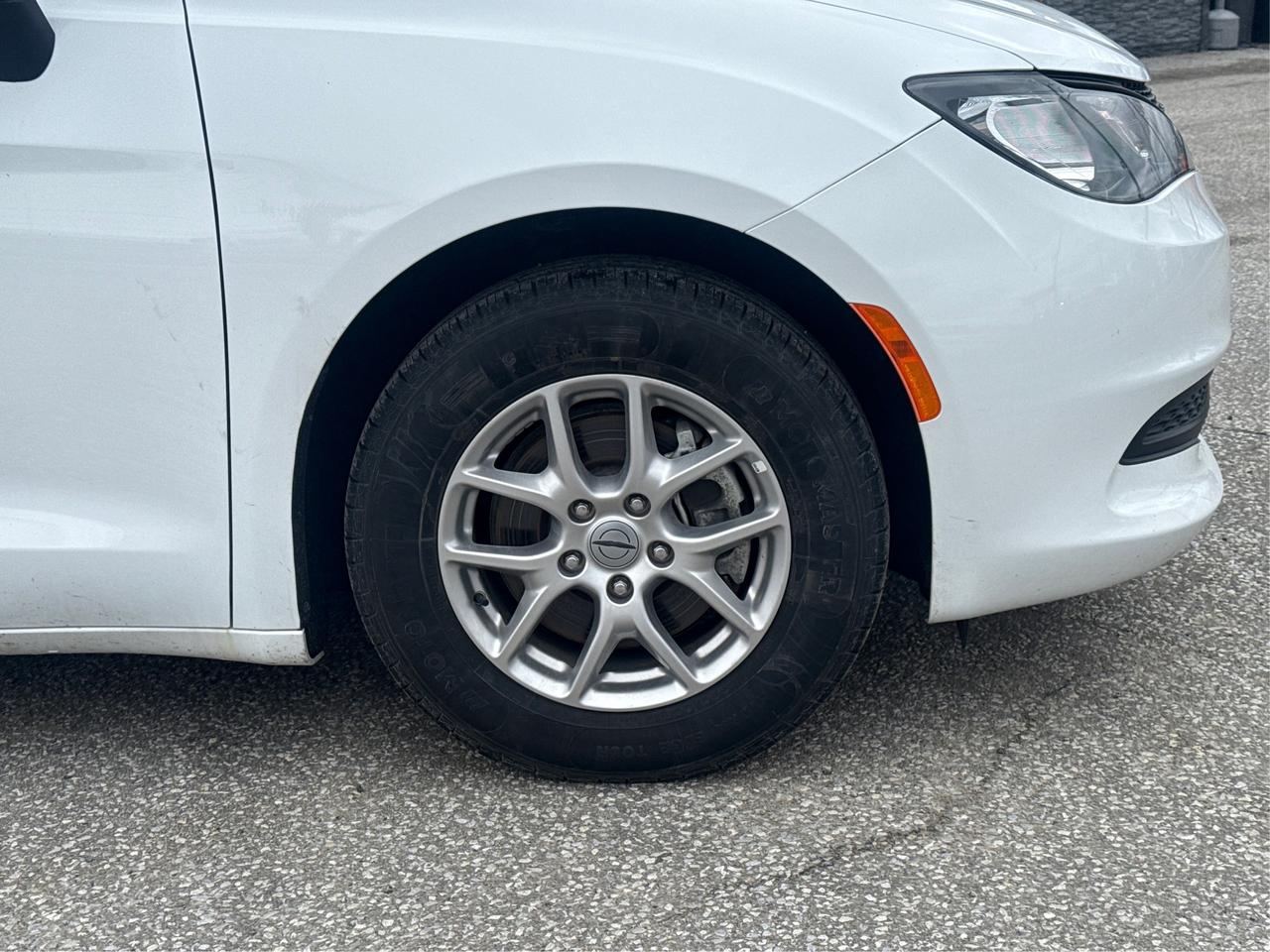 2024 Chrysler Grand Caravan 7 PASS HEATED SEATS LOADED WE FINANCE ALL CREDIT! Photo