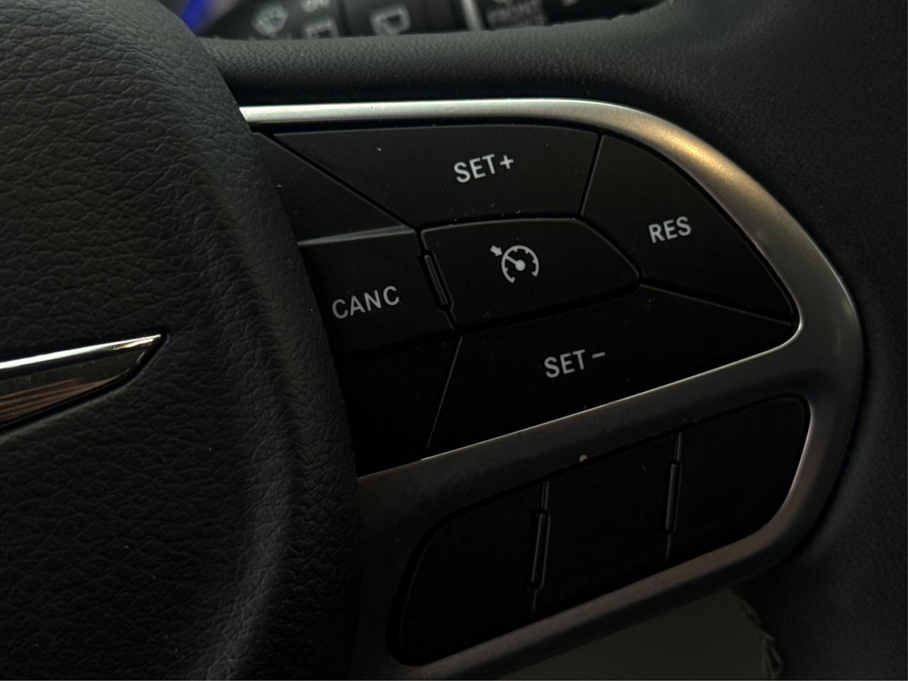 2024 Chrysler Grand Caravan 7 PASS HEATED SEATS LOADED WE FINANCE ALL CREDIT! Photo