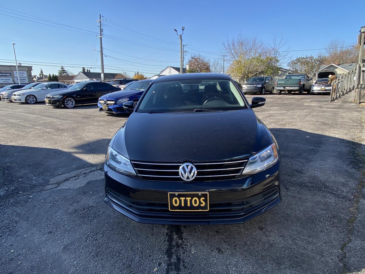 2016 Volkswagen Jetta Sedan 4dr 1.4 TSI Man Trendline Photo2