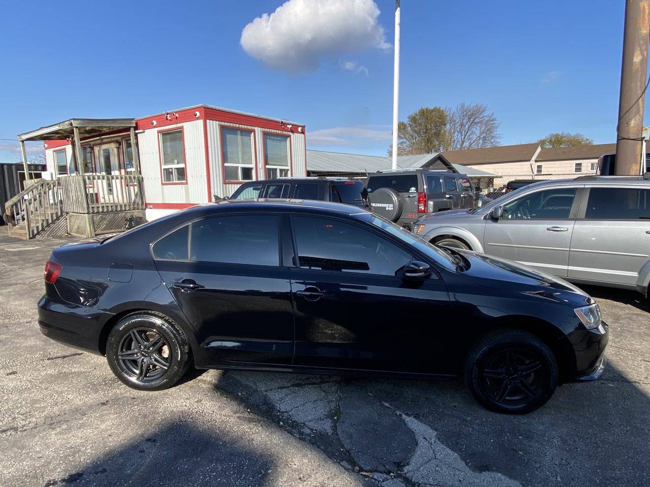 2016 Volkswagen Jetta Sedan 4dr 1.4 TSI Man Trendline Photo