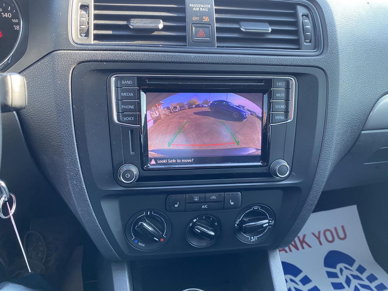 2016 Volkswagen Jetta Sedan 4dr 1.4 TSI Man Trendline Photo