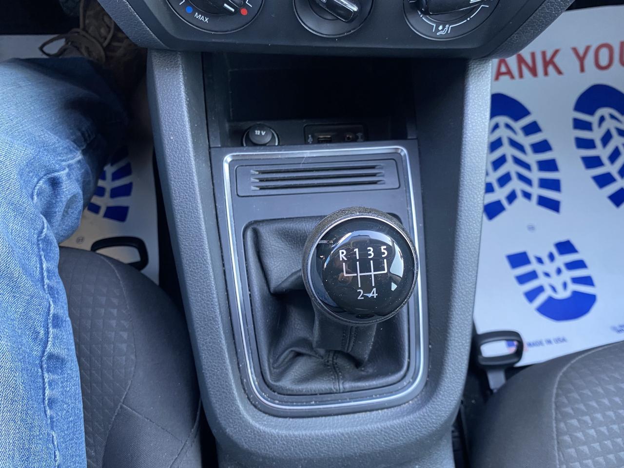 2016 Volkswagen Jetta Sedan 4dr 1.4 TSI Man Trendline Photo