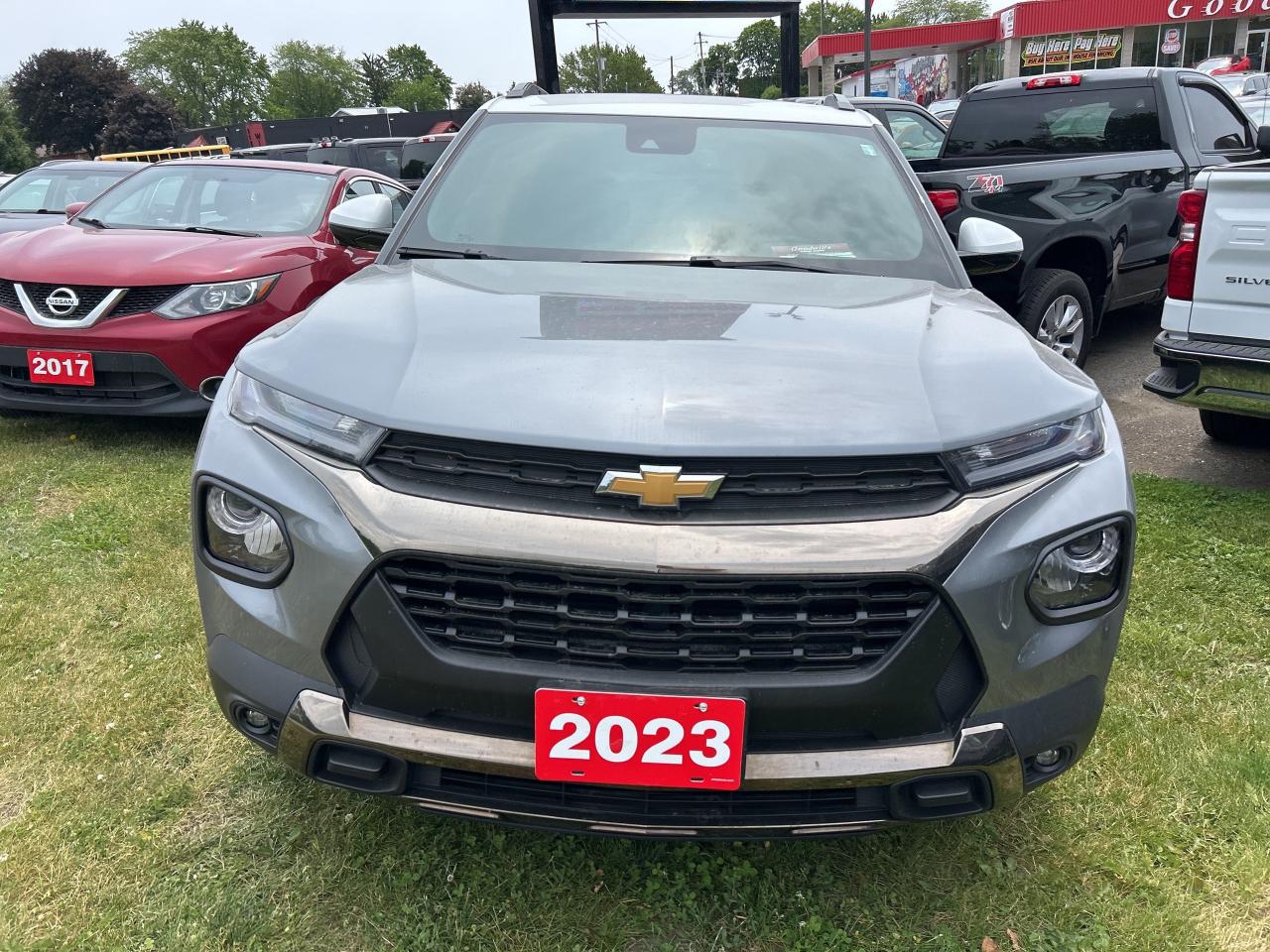 2023 Chevrolet TrailBlazer ACTIV, SUNROOF, REMOTE START, CLEAN CARFAX, AWD! Photo2