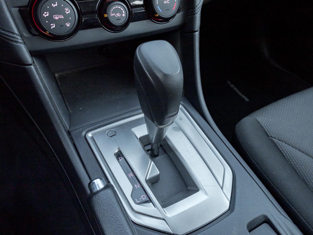 2017 Subaru Impreza 5dr HB Convenience  AS IS -AS TRADED  LOW KM Photo