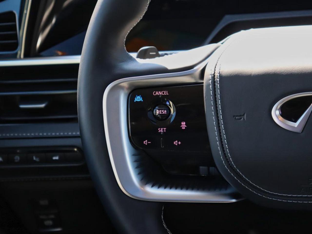 2025 Infiniti QX80 SENSORY  MASSAGE & COOLED SEATS, HUD Photo