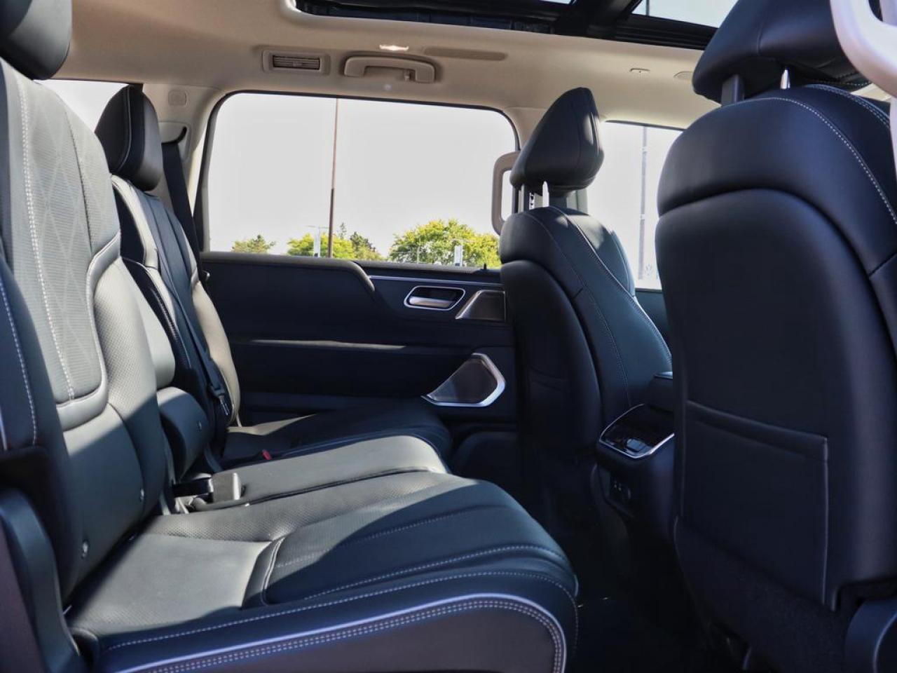 2025 Infiniti QX80 SENSORY  MASSAGE & COOLED SEATS, HUD Photo