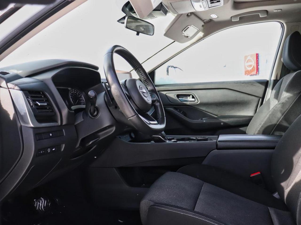 2024 Nissan Rogue SV Moonroof  - Moonroof -  Power Liftgate Photo