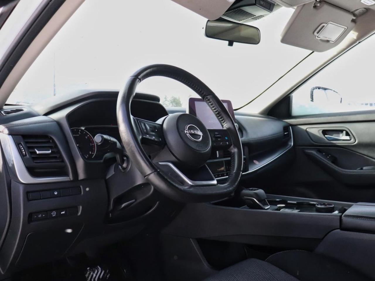 2024 Nissan Rogue SV Moonroof  - Moonroof -  Power Liftgate Photo