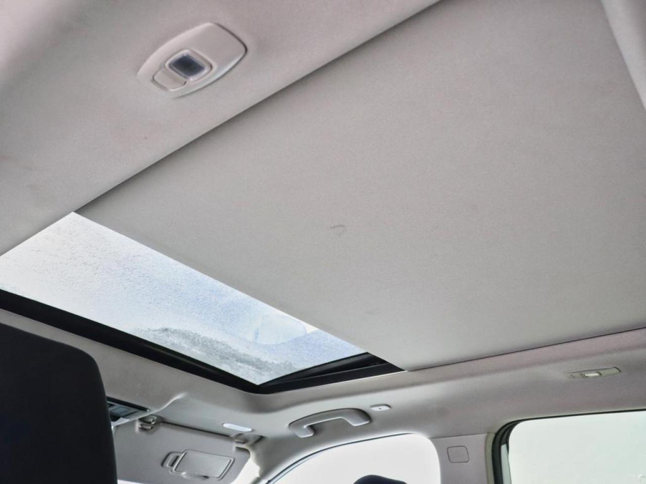 2024 Nissan Rogue SV Moonroof  - Moonroof -  Power Liftgate Photo