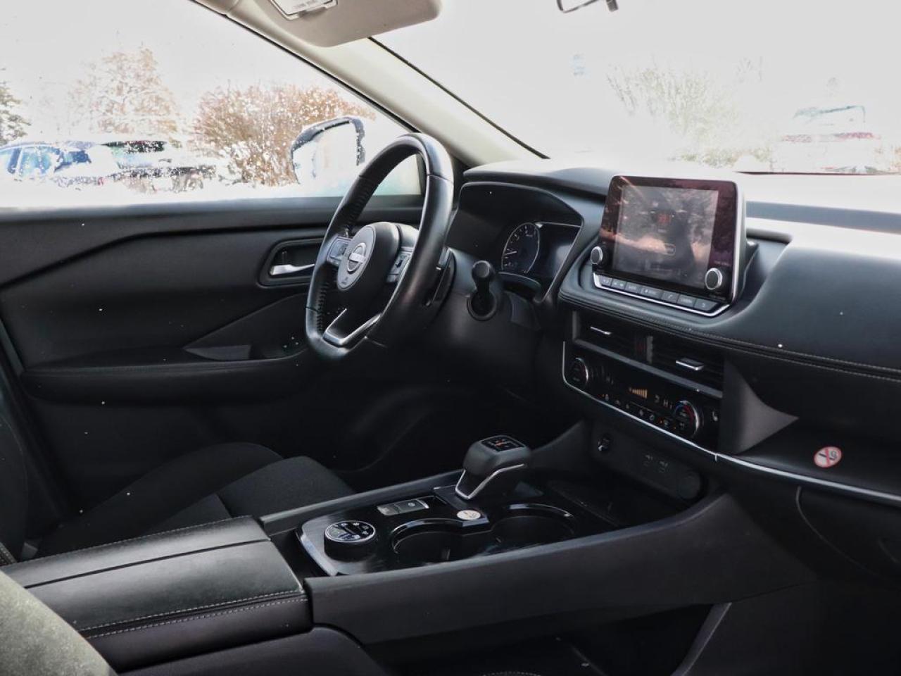 2024 Nissan Rogue SV Moonroof  - Moonroof -  Power Liftgate Photo