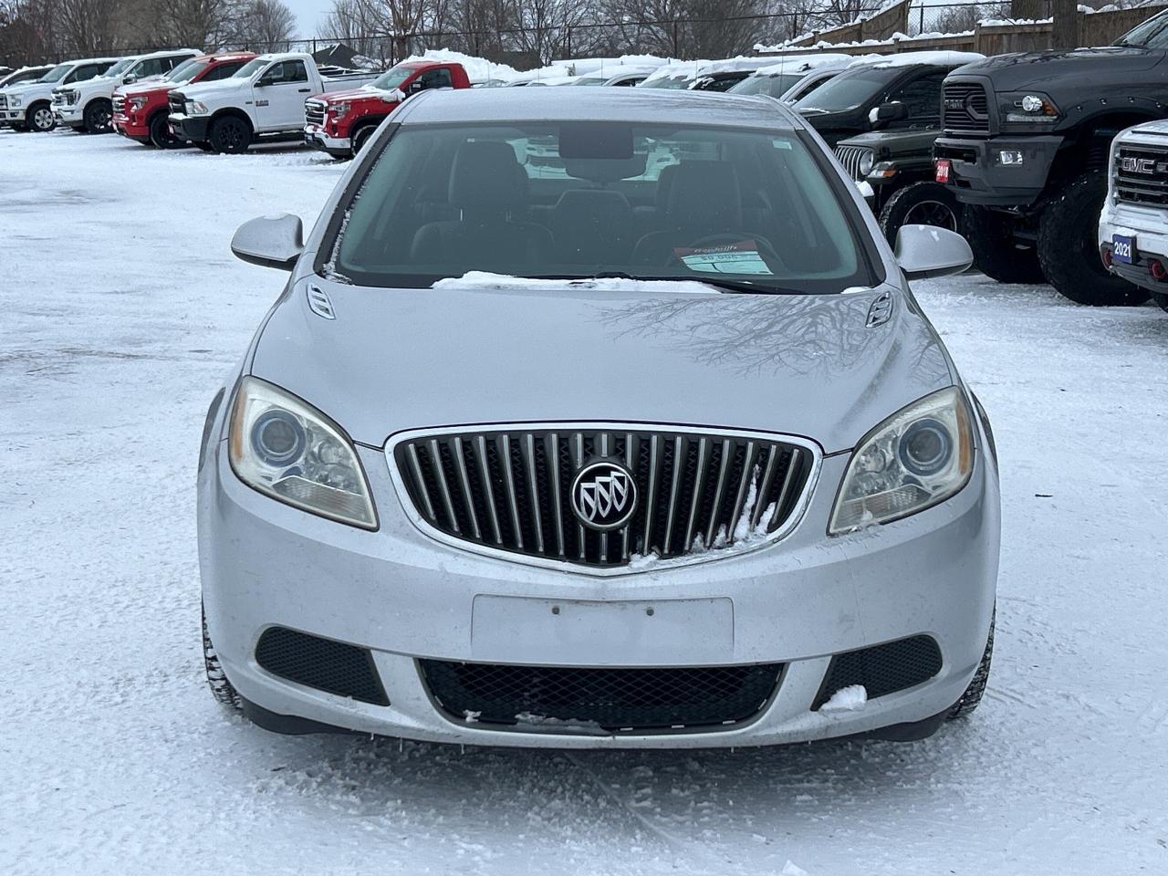 2016 Buick Verano REMOTE START, BACK UP CAMERA, LEATHER! Photo