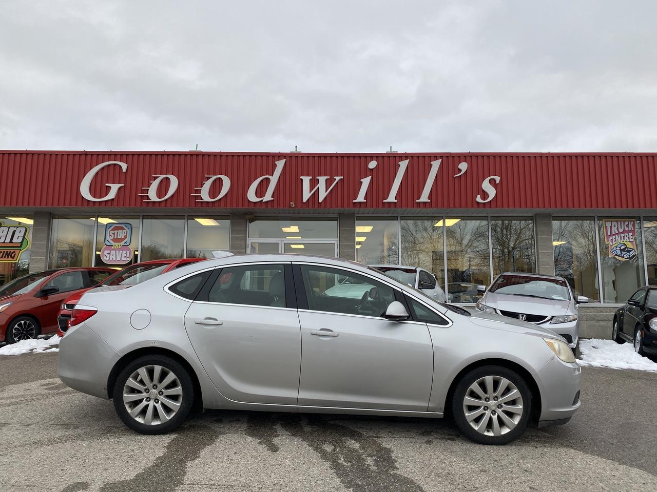 2016 Buick Verano REMOTE START, BACK UP CAMERA, LEATHER! Photo