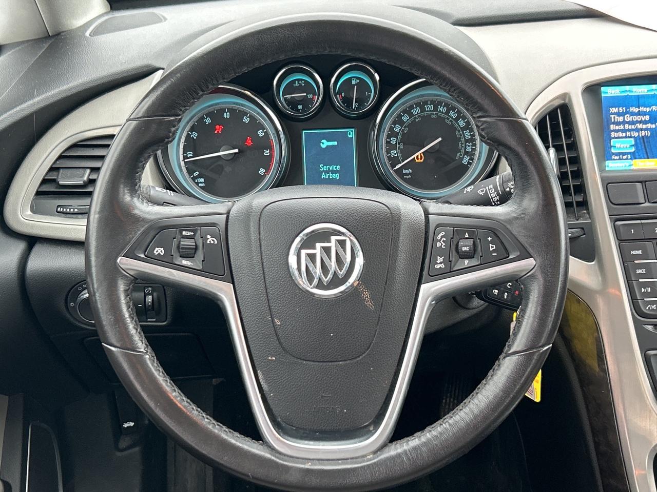 2016 Buick Verano REMOTE START, BACK UP CAMERA, LEATHER! Photo