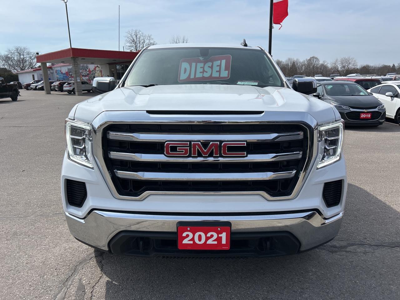 2021 GMC Sierra 1500 SLE, 3.0L DIESEL, CLEAN CARFAX, REMOTE START! Photo