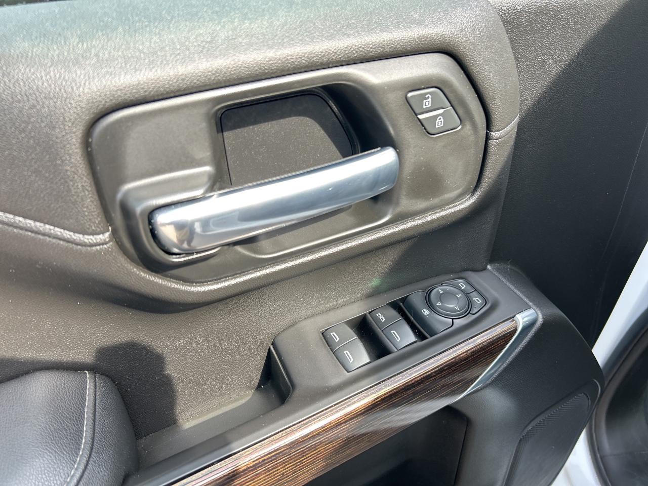 2021 GMC Sierra 1500 SLE, 3.0L DIESEL, CLEAN CARFAX, REMOTE START! Photo