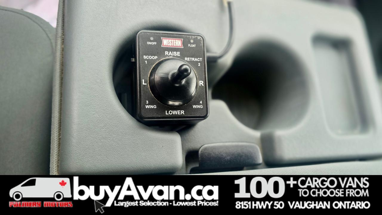 2016 Ford F-250 4X4 Western Snow Plow Photo