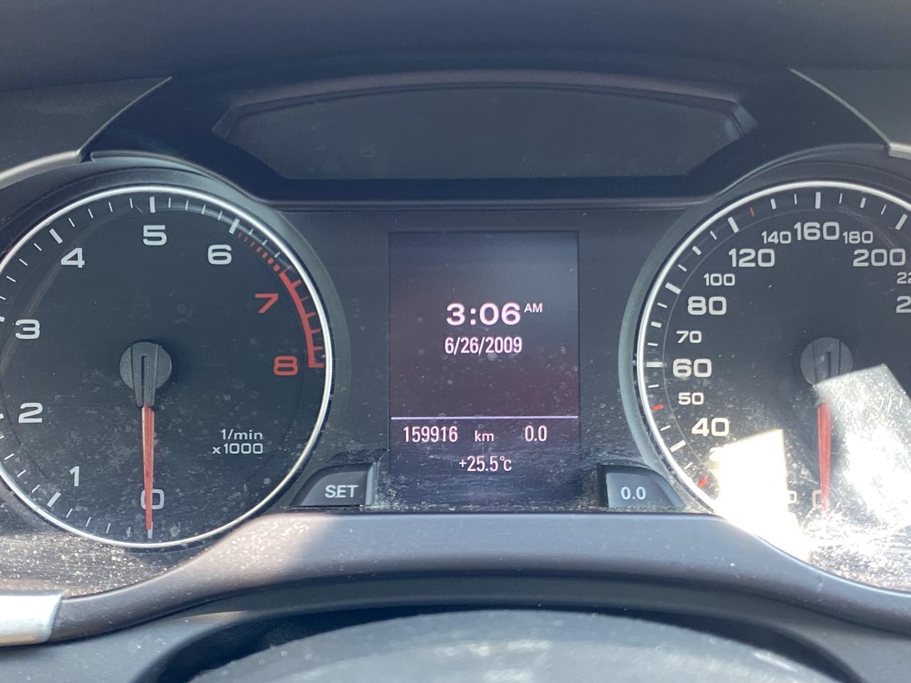 2010 Audi A4 4dr Sdn Auto quattro 2.0T Premium Photo