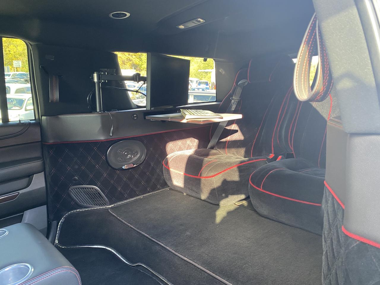 2016 GMC Yukon XL EXECUTIVE SEATING, REAR SOUND SYSTEM, REMOTE START Photo