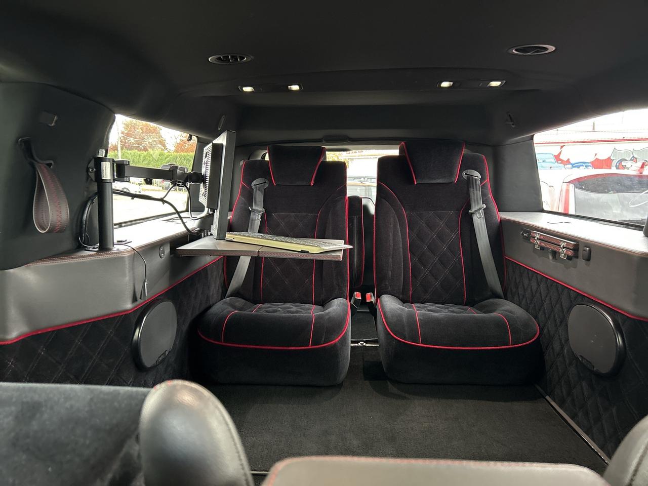 2016 GMC Yukon XL EXECUTIVE SEATING, REAR SOUND SYSTEM, REMOTE START Photo