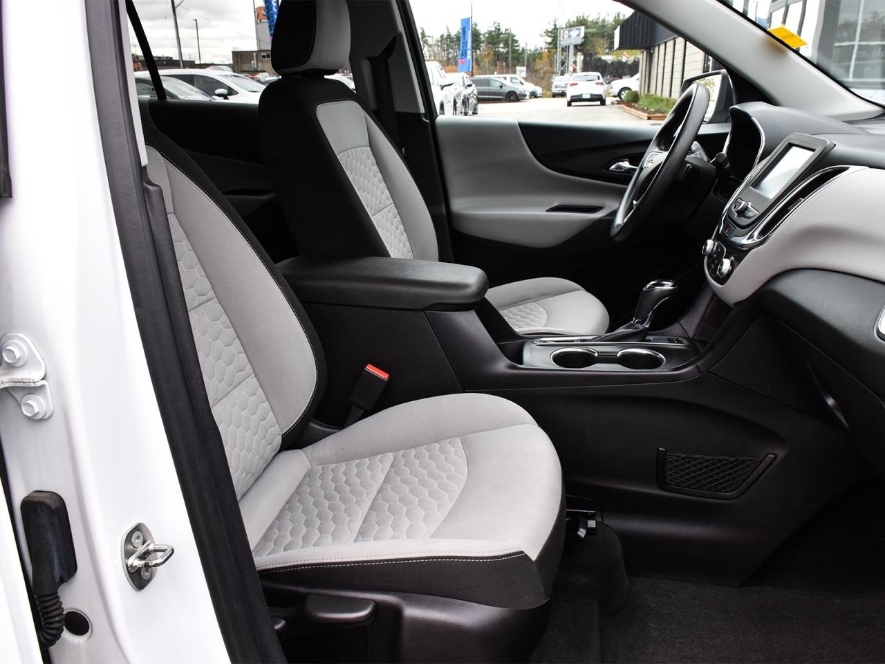 2018 Chevrolet Equinox LT AWD ~Heated Seats ~Backup Camera ~Alloy Wheels Photo