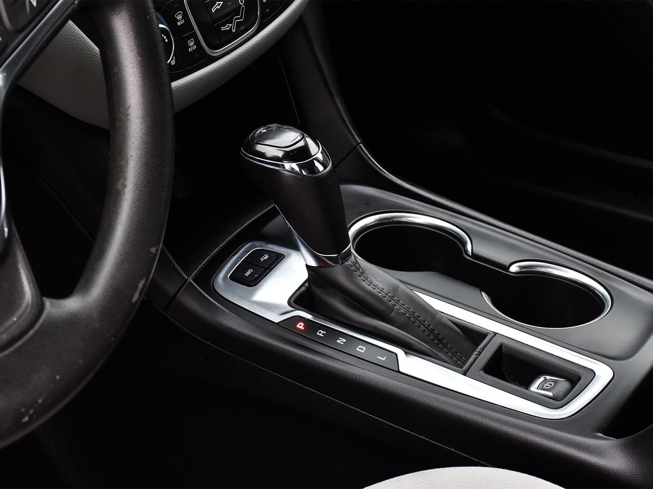 2018 Chevrolet Equinox LT AWD ~Heated Seats ~Backup Camera ~Alloy Wheels Photo