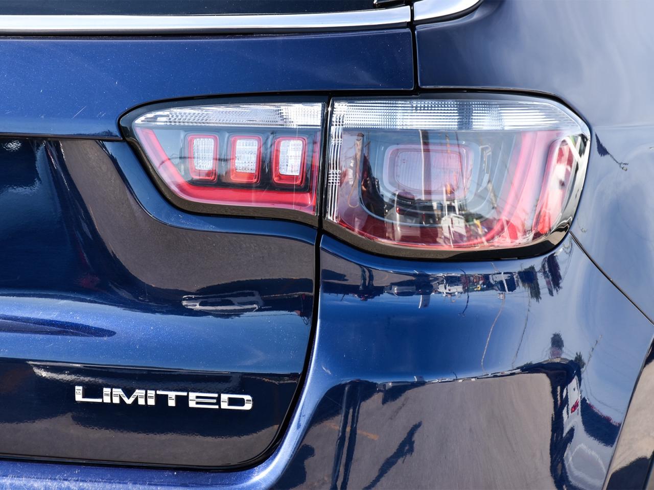 2021 Jeep Compass Limited 4x4 ~Heated Leather ~Bluetooth ~Camera Photo