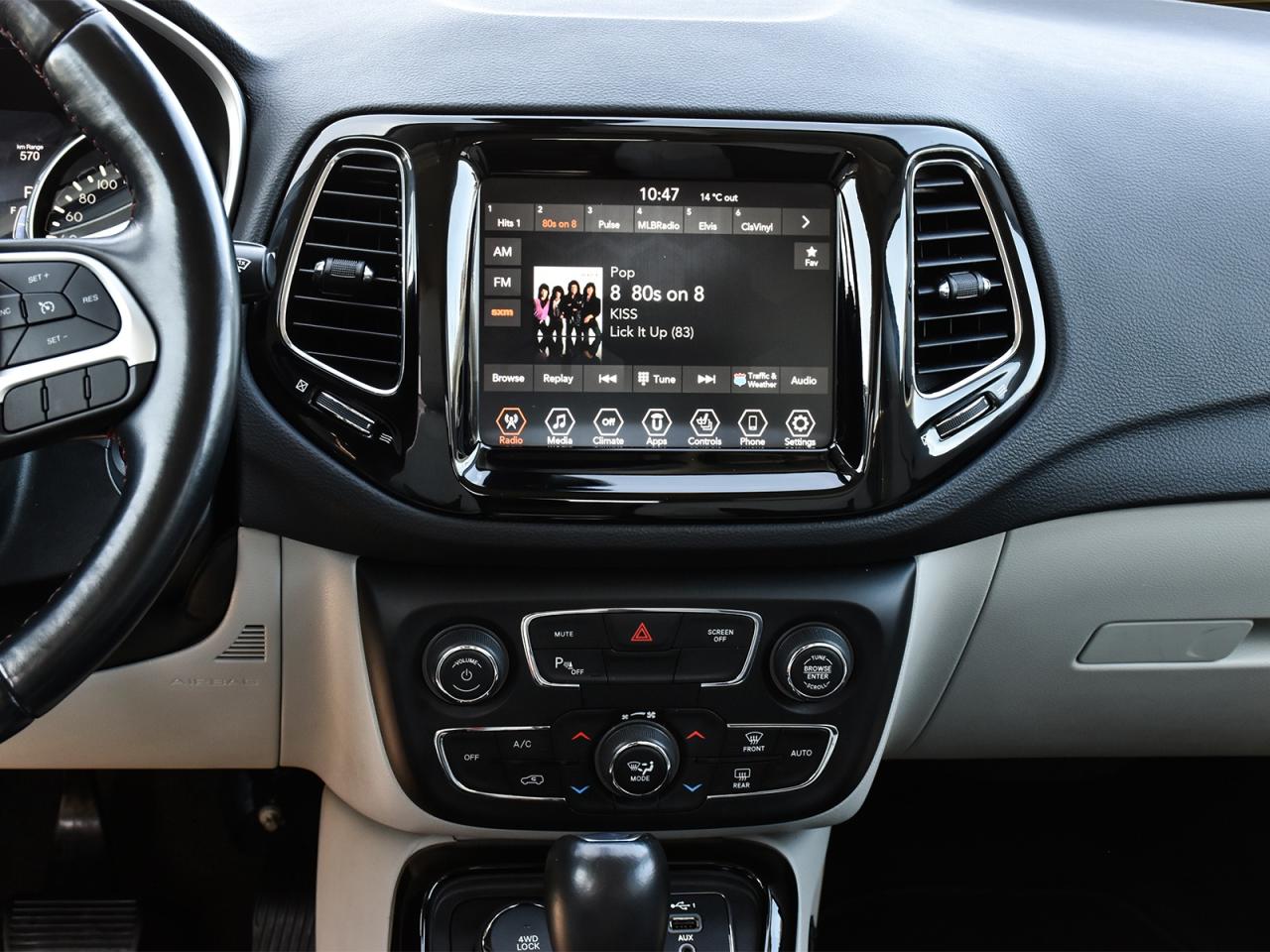 2021 Jeep Compass Limited 4x4 ~Heated Leather ~Bluetooth ~Camera Photo