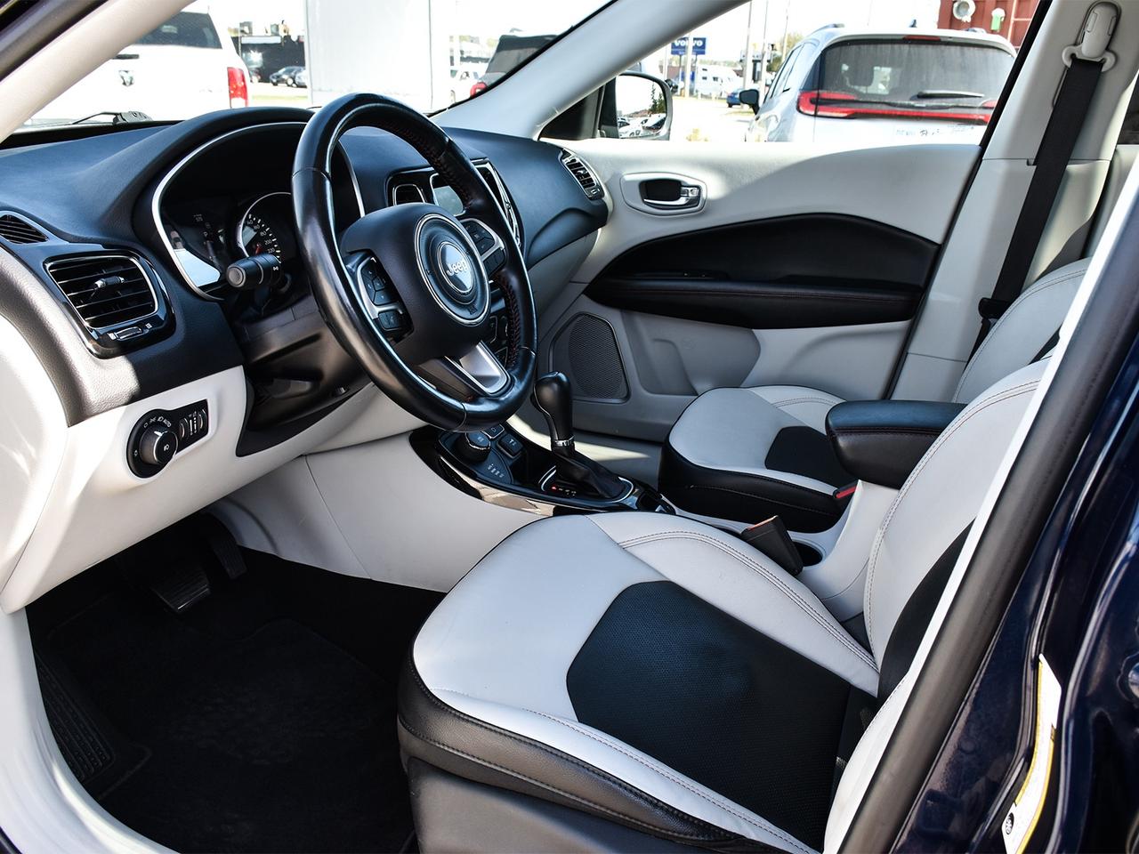 2021 Jeep Compass Limited 4x4 ~Heated Leather ~Bluetooth ~Camera Photo