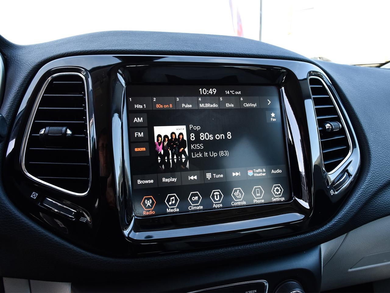 2021 Jeep Compass Limited 4x4 ~Heated Leather ~Bluetooth ~Camera Photo